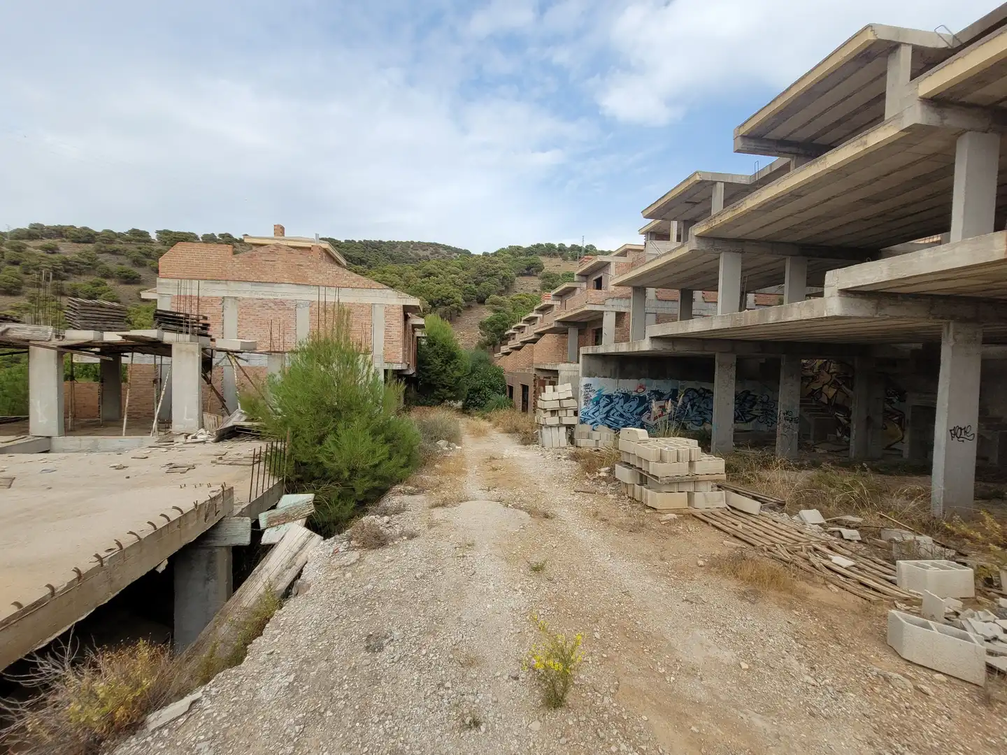 Vista exterior de Edifici en venda en Alhaurín El Grande