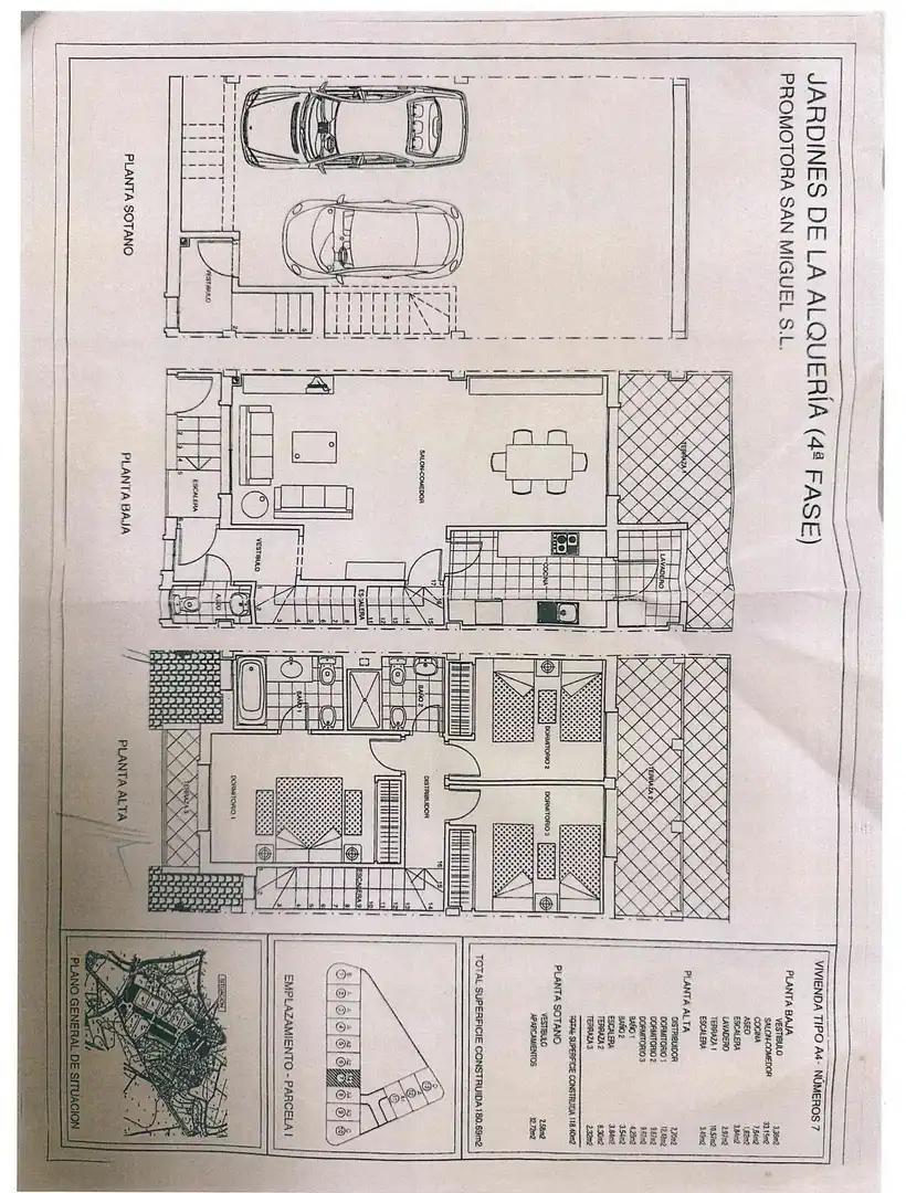Casa adosada en venta en Alhaurín de la Torre con Aire acondicionado, Terraza y Trastero