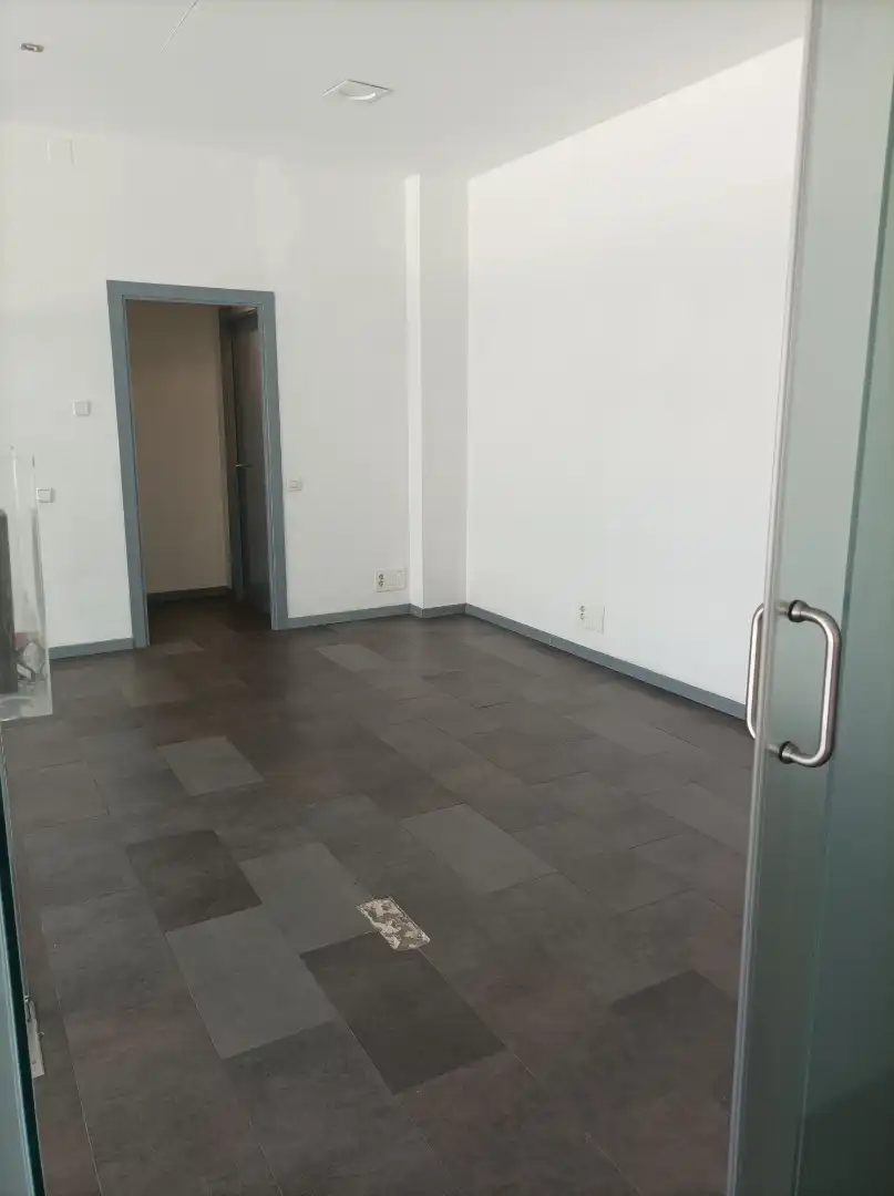 Local de lloguer en Molins de Rei amb Aire condicionat i Calefacció