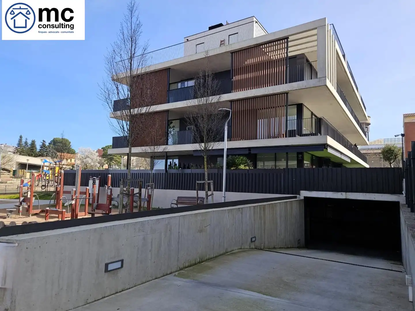 Vista exterior de Àtic en venda en Taradell amb Aire condicionat, Calefacció i Terrassa