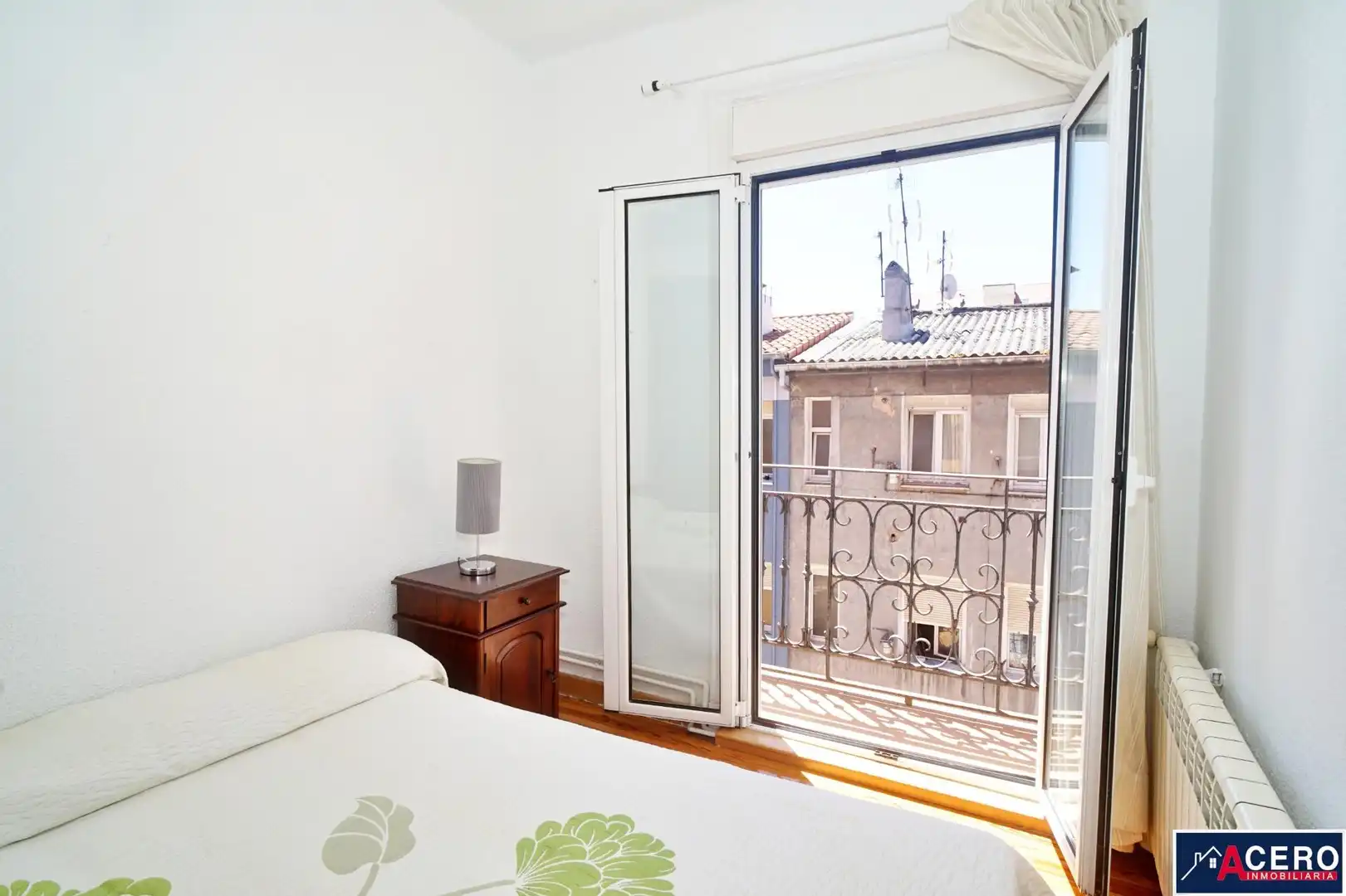 Bedroom of Flat for sale in Santander