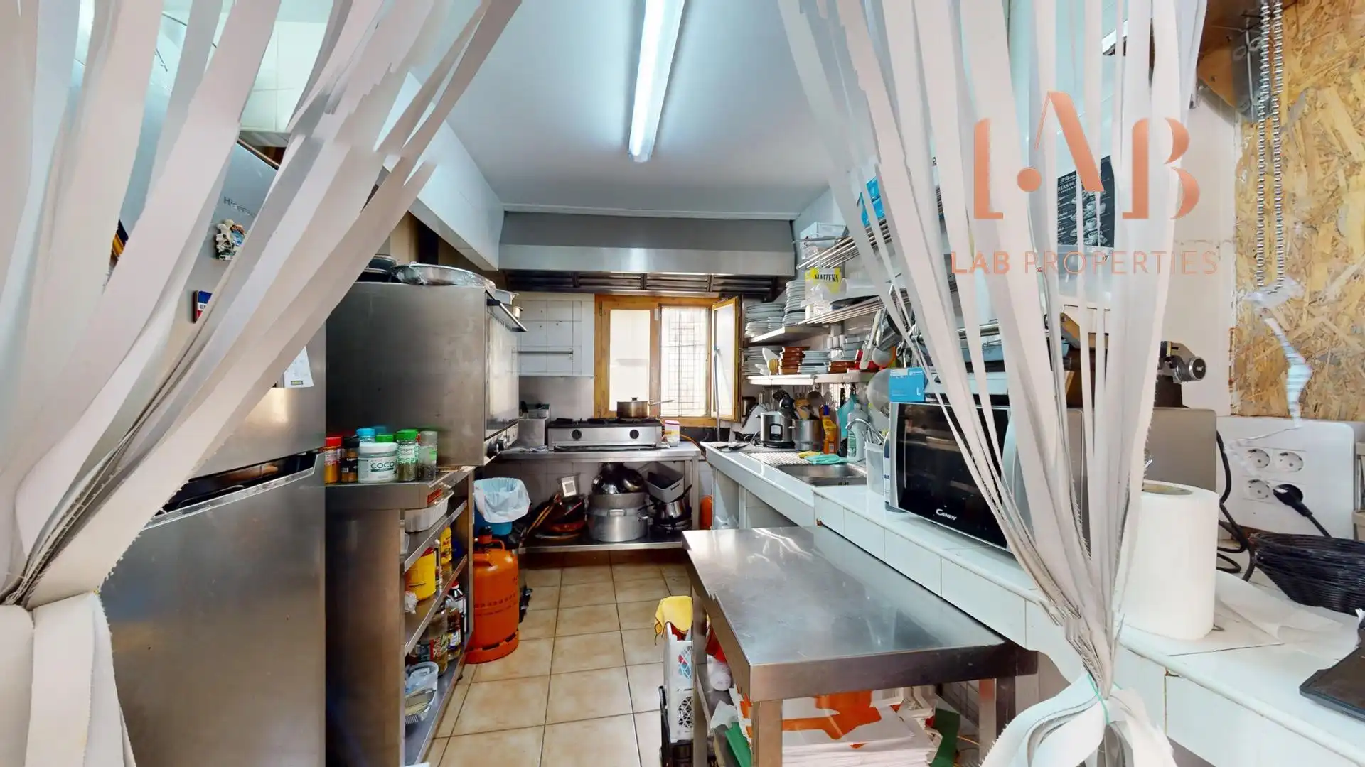 Kitchen of Commercial properties for rent in  Palma de Mallorca  with Air Conditioner and Furnished