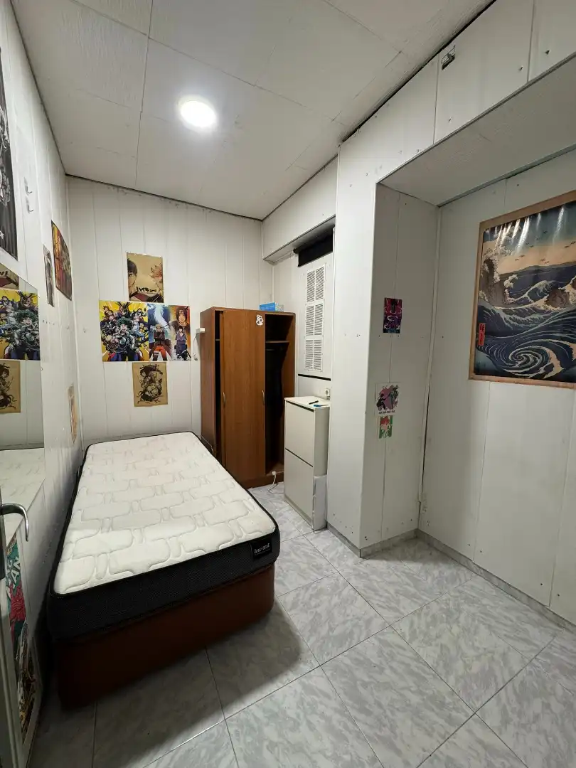 Habitación de Piso en venta en Manises