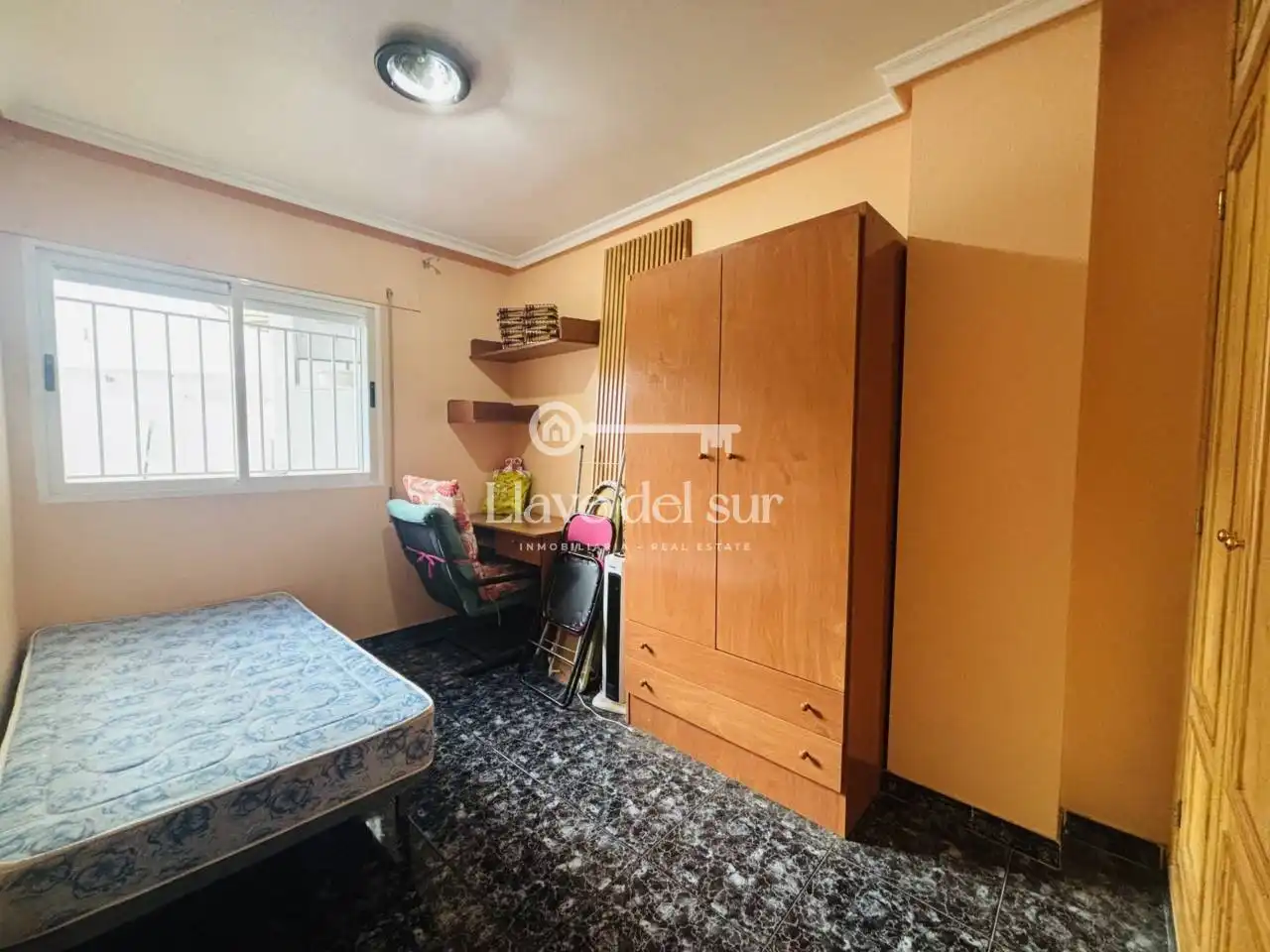Flat with terrace for sale in Calle Lotería, imagen 17