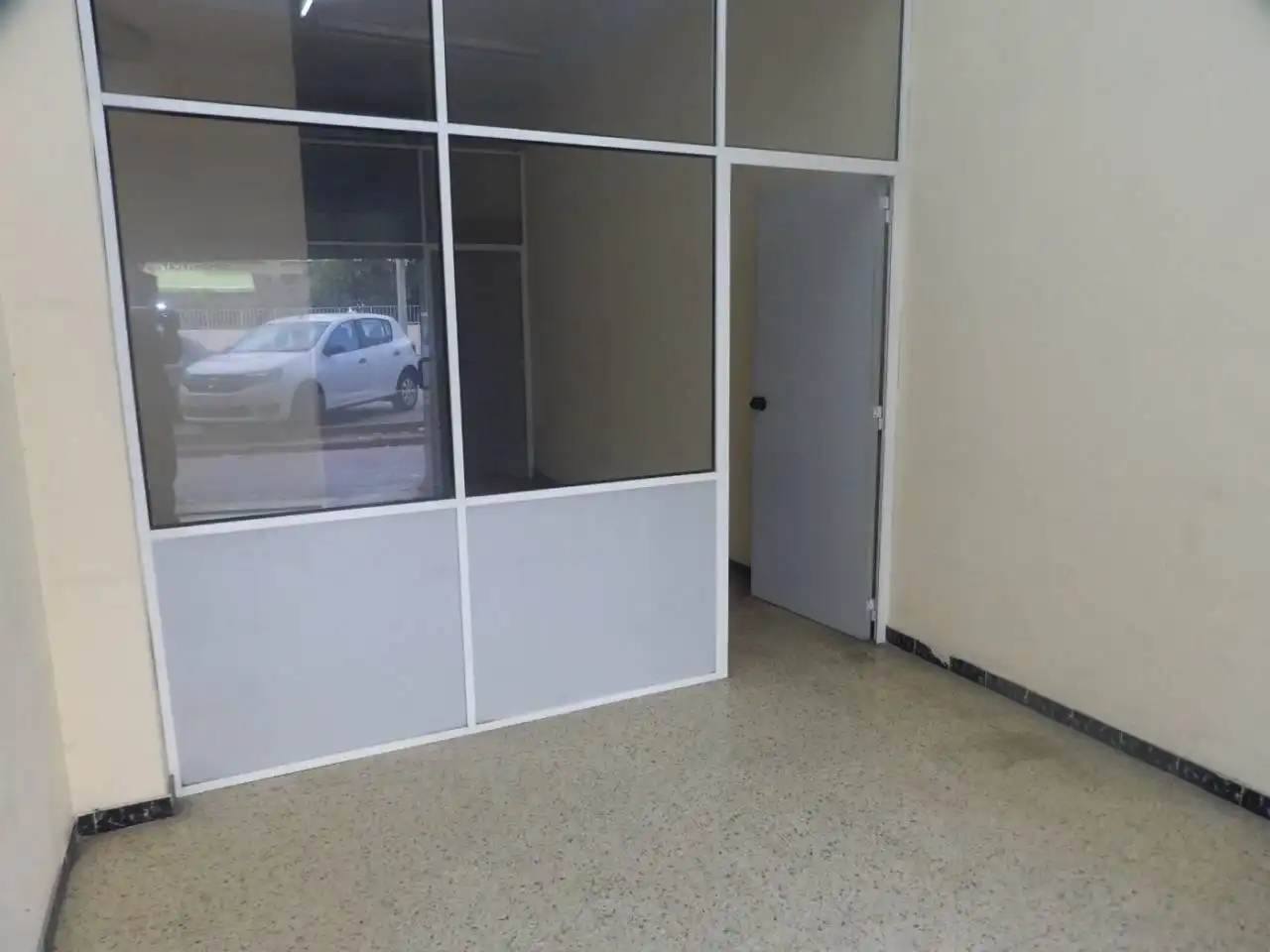Local comercial en venta en Carrer Girona, imagen 8