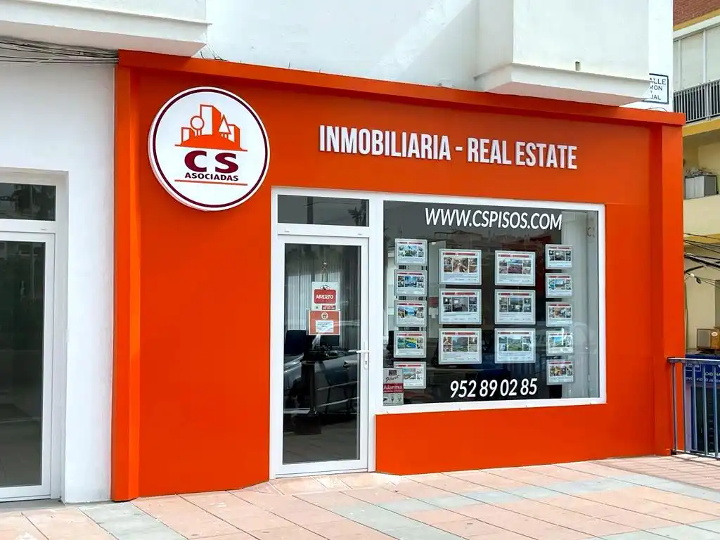 Aparcament en venda a San Luis de Sabinillas, imagen 2
