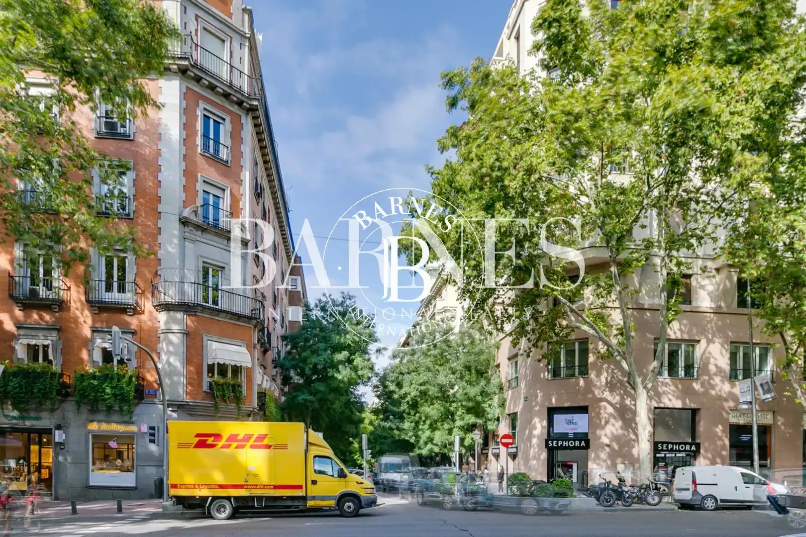 Vista exterior de Estudio de alquiler en Madrid con Aire acondicionado, Calefacción y Amueblado