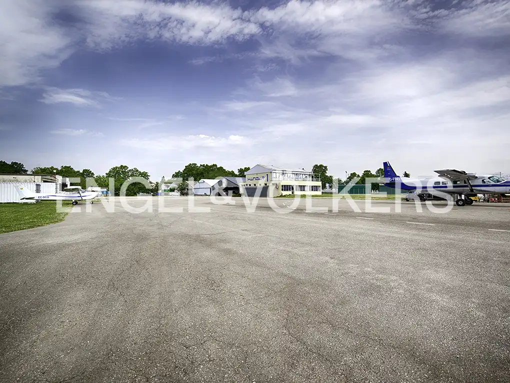 Industrial buildings for sale in Empuriabrava