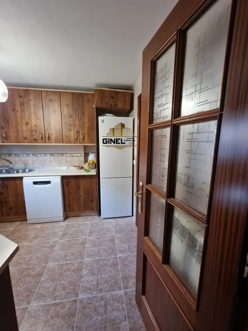 Cocina de Casa adosada de alquiler en Jaén con Aire acondicionado, Calefacción y Terraza