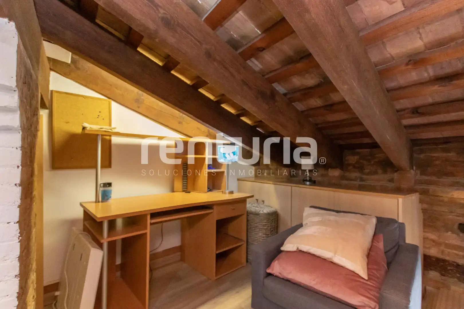 Habitación de Dúplex en venta en Valencia con Aire acondicionado, Calefacción y Terraza