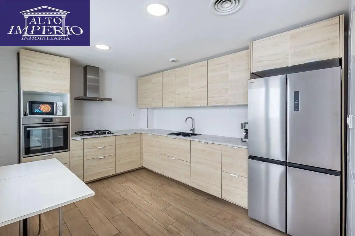 Villa avec balcon à vendre à Calle Chimborazo 57, imagen 16