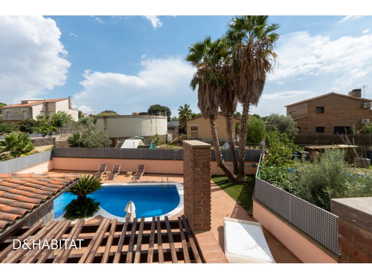 Piscina de Casa o chalet en venta en Viladecavalls con Aire acondicionado, Calefacción y Jardín privado