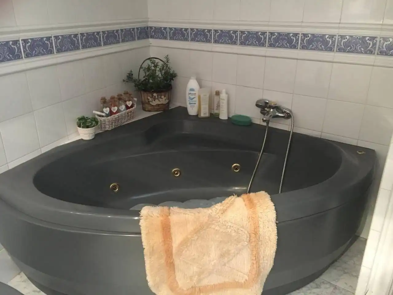 Badezimmer von Wohnung zum Verkauf in Villanueva de la Serena mit Klimaanlage, Heizung und Parkett