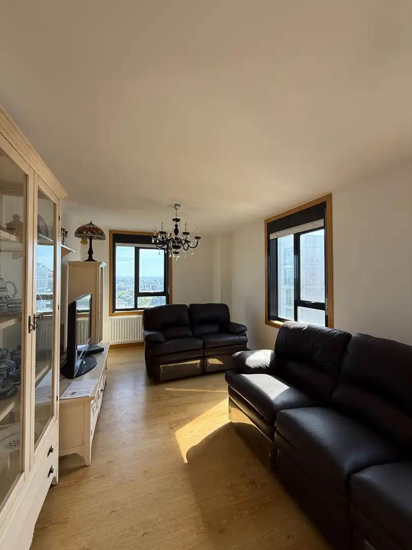 Sala d'estar de Pis en venda en A Coruña Capital  amb Calefacció i Traster