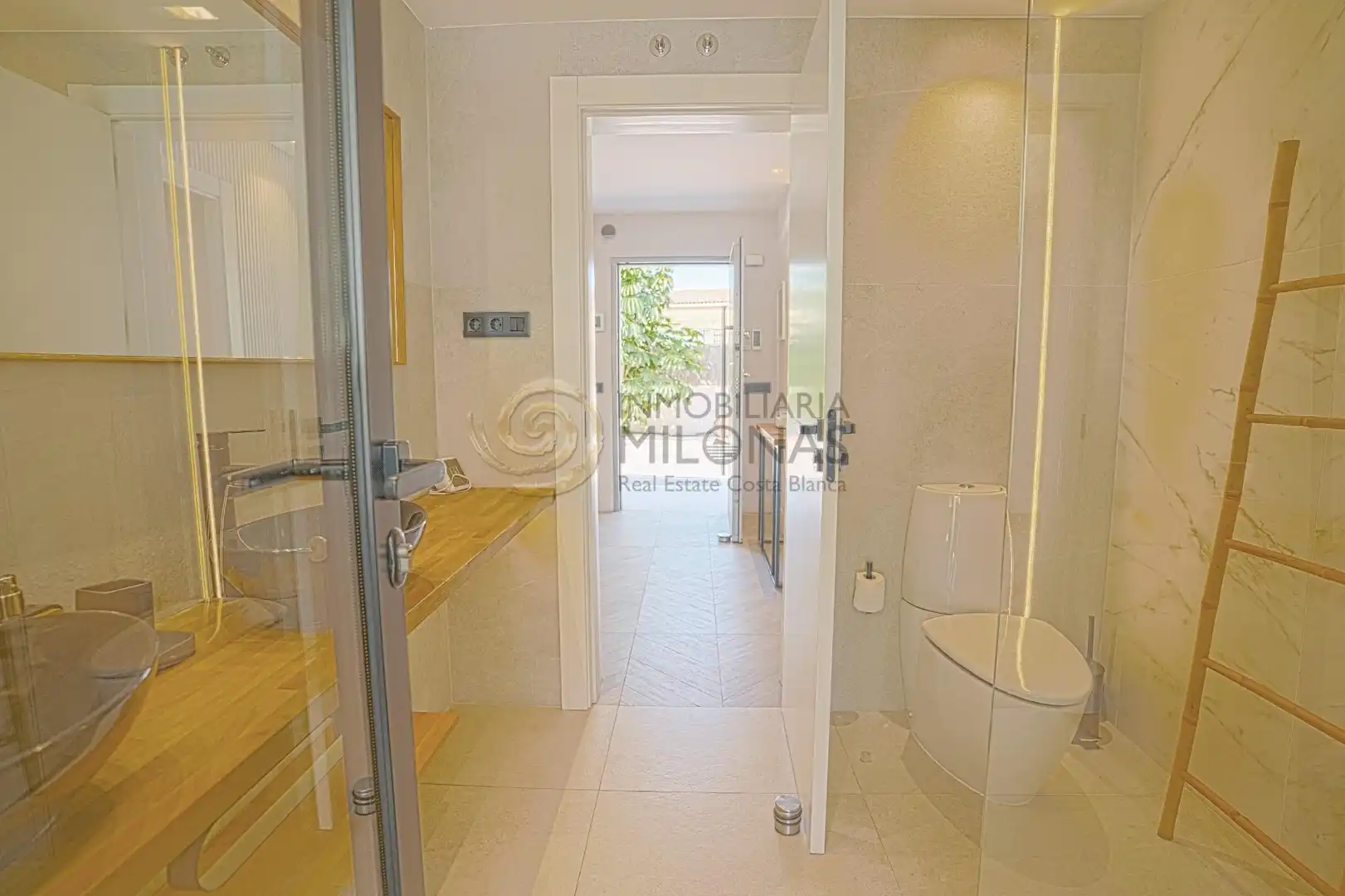 Baño de Casa o chalet en venta en L'Alfàs del Pi con Aire acondicionado, Jardín privado y Terraza