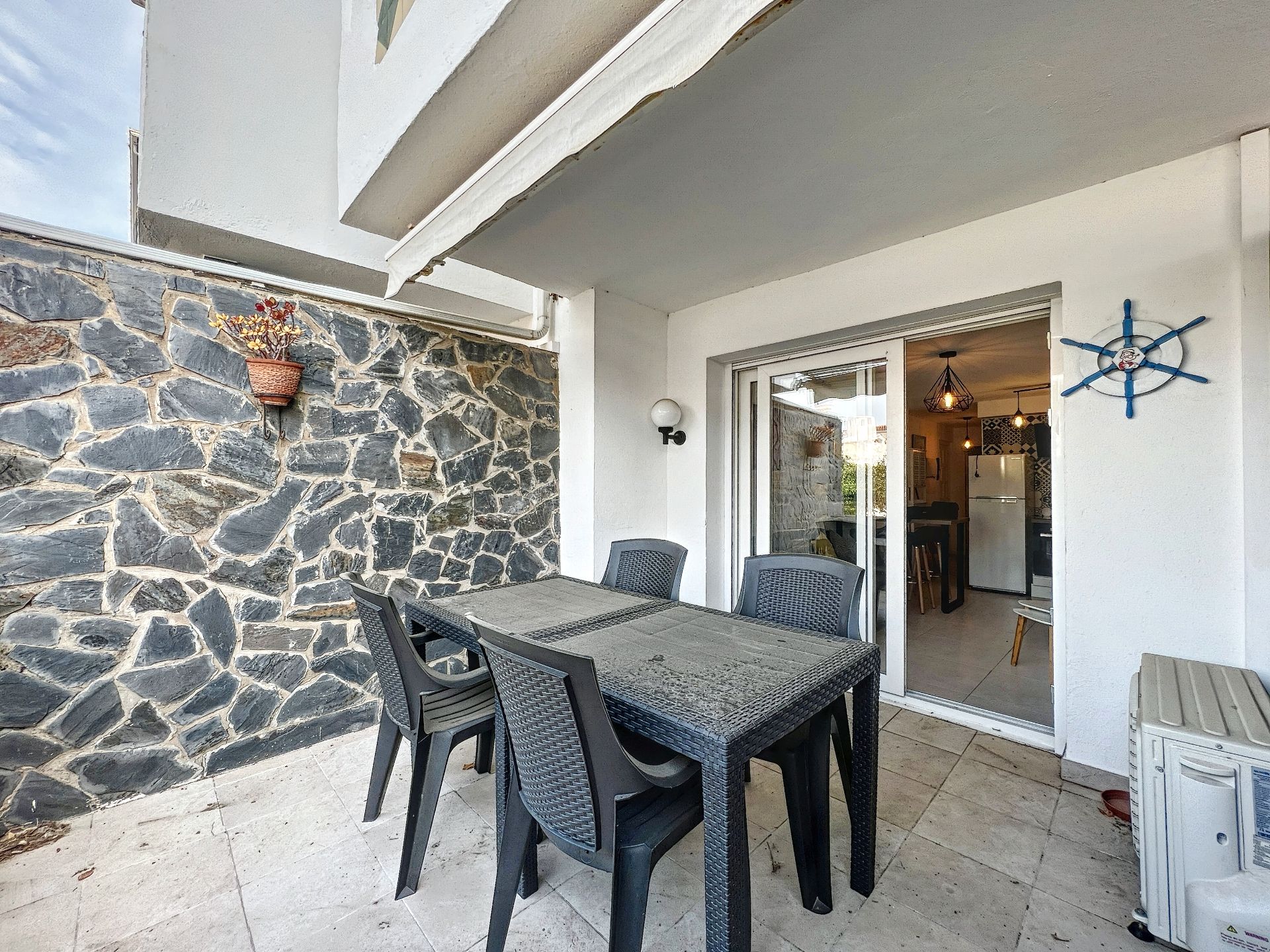 Terrace of Flat for sale in Empuriabrava  with Air Conditioner and Furnished