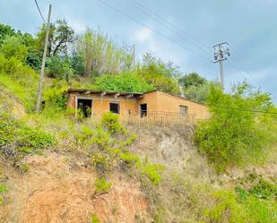 Vista exterior de Finca rústica en venda en Terrassa amb Jardí privat, Terrassa i Traster