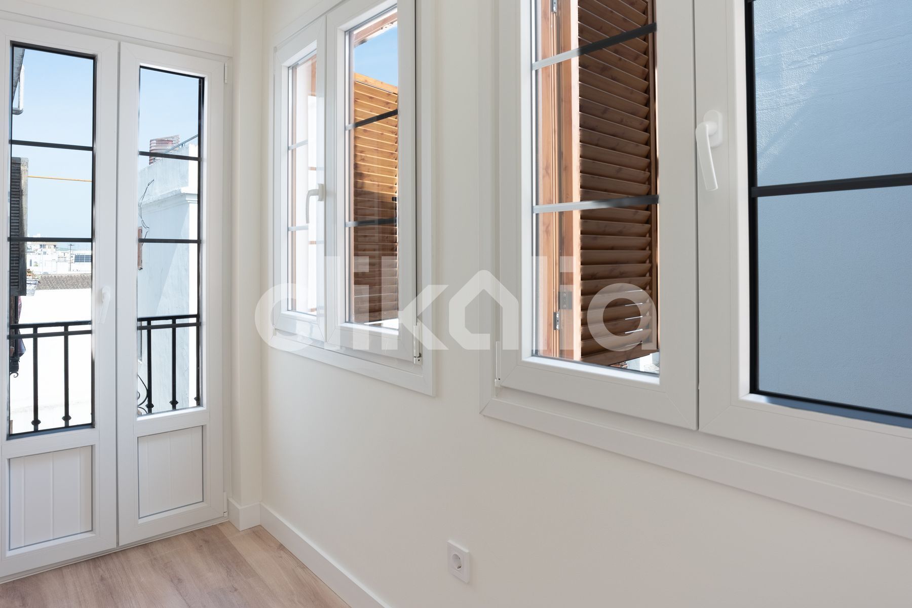 Habitación de Piso en venta en  Sevilla Capital con Aire acondicionado, Jardín privado y Terraza