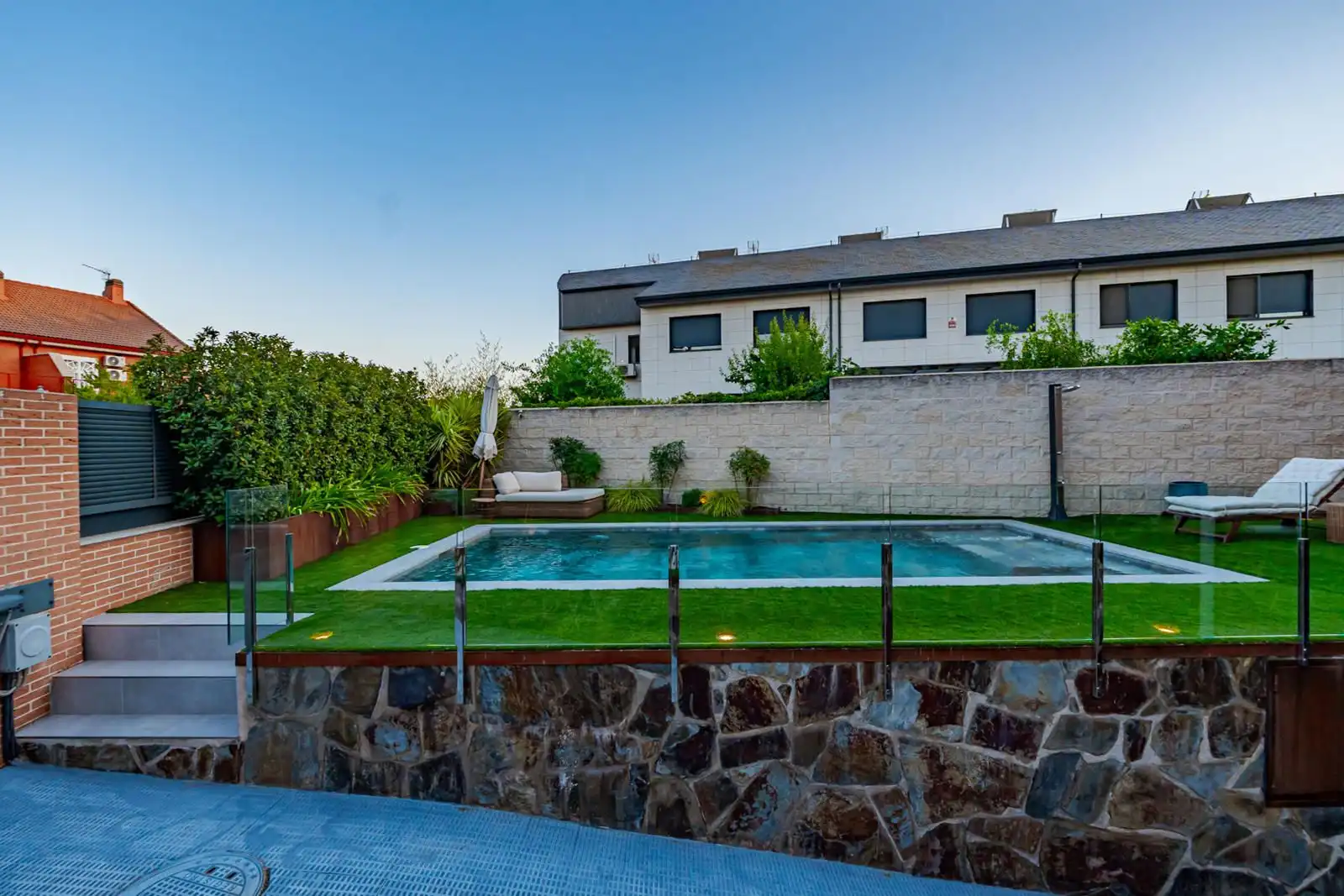 Piscina de Casa adosada en venta en Torrejón de la Calzada con Aire acondicionado, Calefacción y Terraza