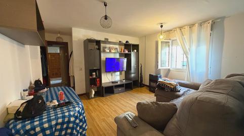 Foto 3 de Pis en venda a Avilés - Calle Sebastián el Cano, Villalegre - La Luz, Asturias