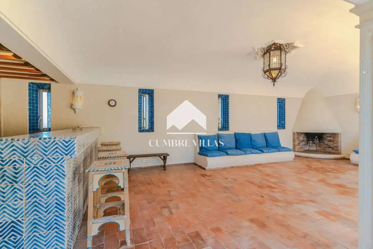 Sala de estar de Casa o chalet en venta en Salobreña con Calefacción, Jardín privado y Terraza
