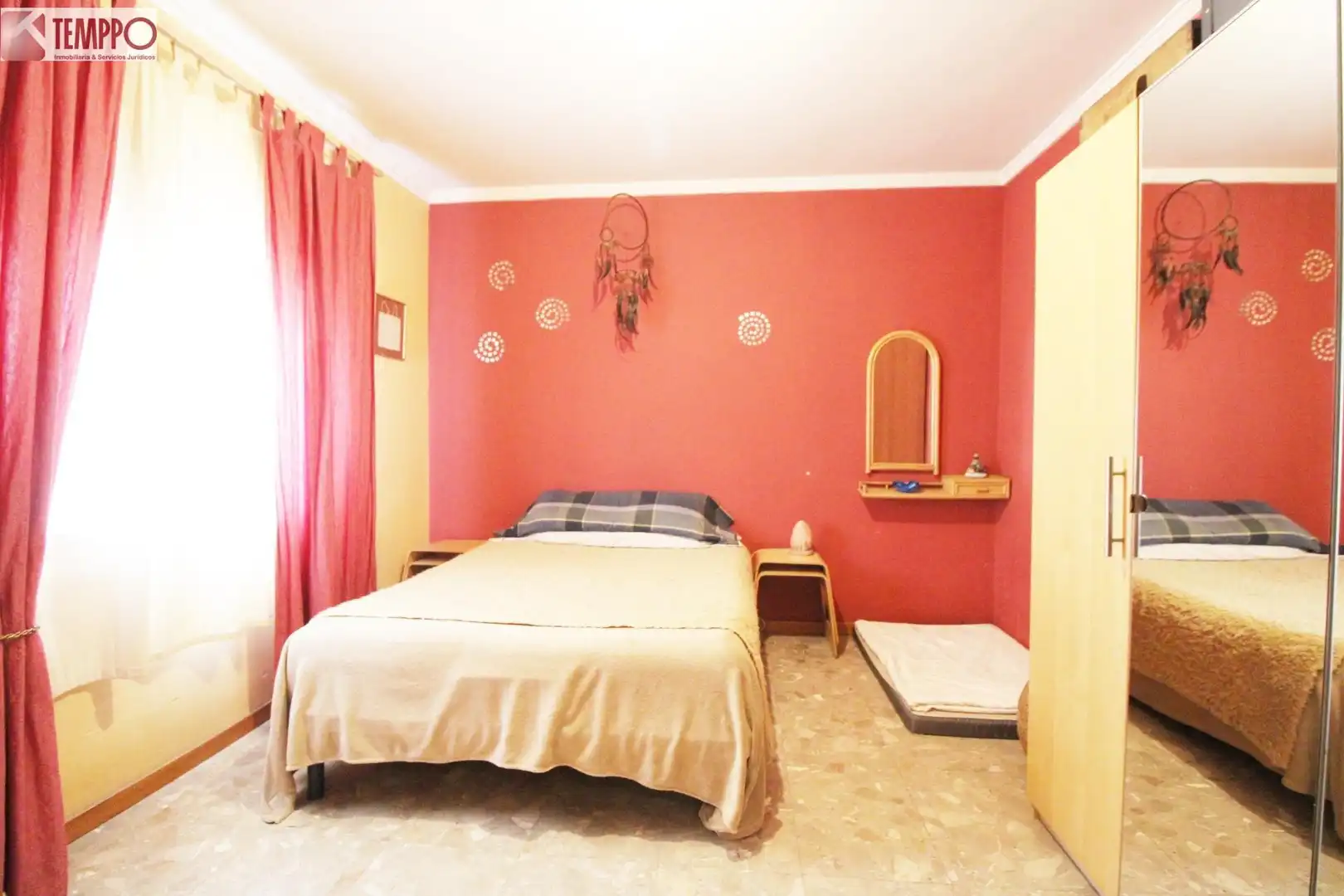 Dormitori de Casa o xalet en venda en La Bisbal del Penedès amb Calefacció, Jardí privat i Terrassa