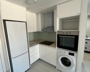 Kitchen of Flat to rent in Miramar  with Air Conditioner, Heating and Furnished