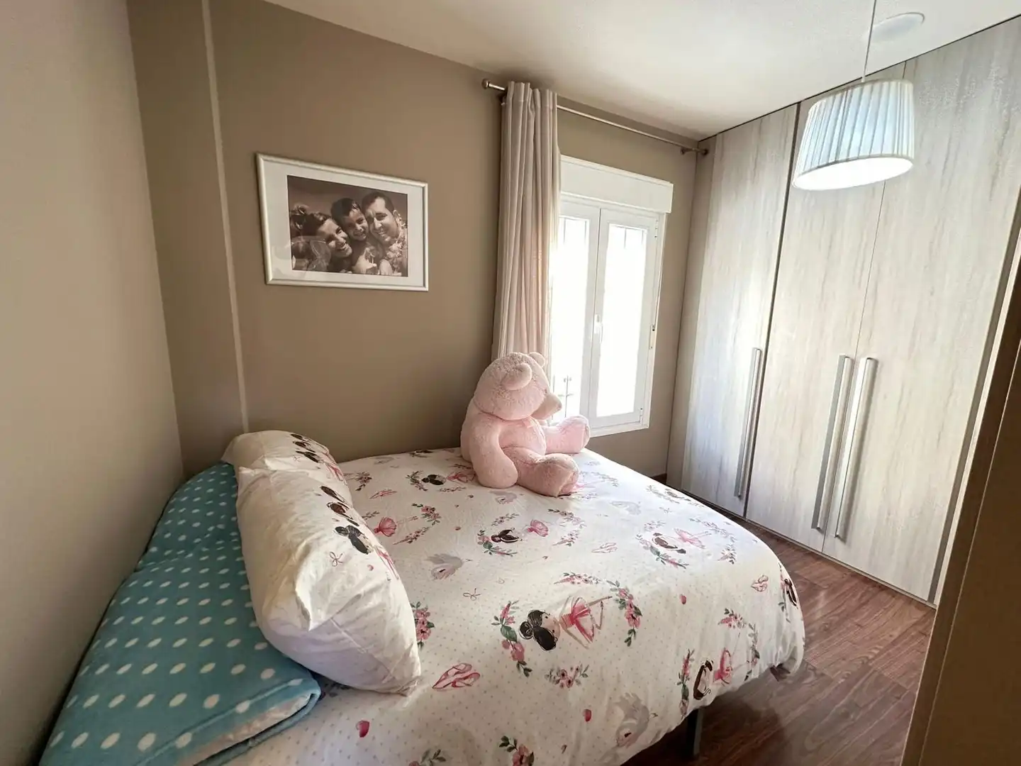 Habitación de Casa o chalet en venta en Vélez-Málaga con Aire acondicionado, Calefacción y Jardín privado