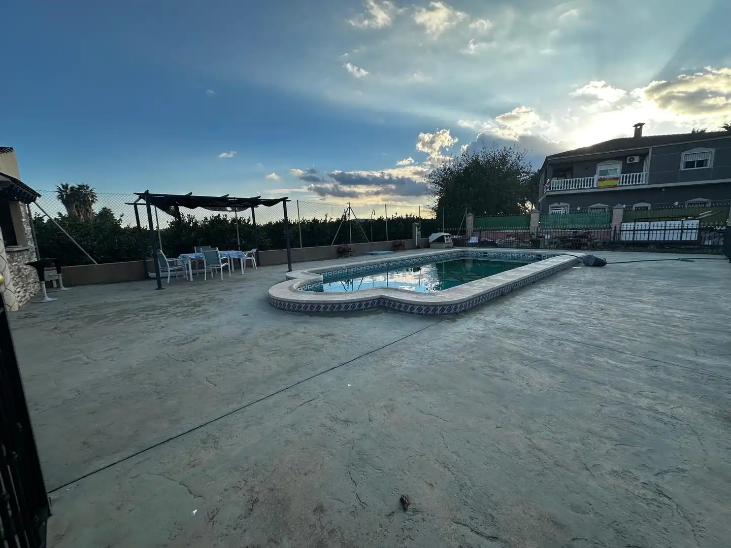 Piscina de Casa o xalet en venda en Orihuela amb Jardí privat, Terrassa i Piscina