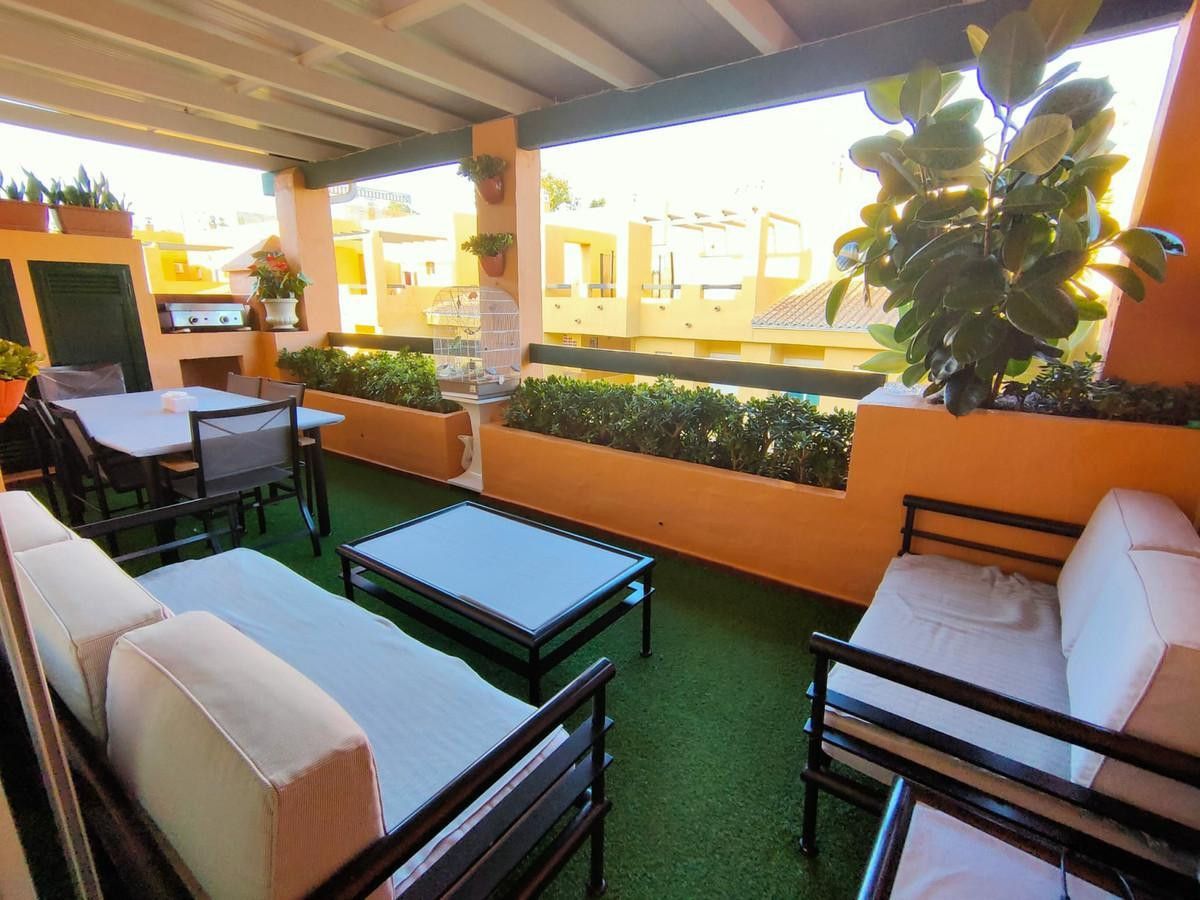 Terrassa de Dúplex de lloguer en Marbella amb Aire condicionat, Terrassa i Piscina