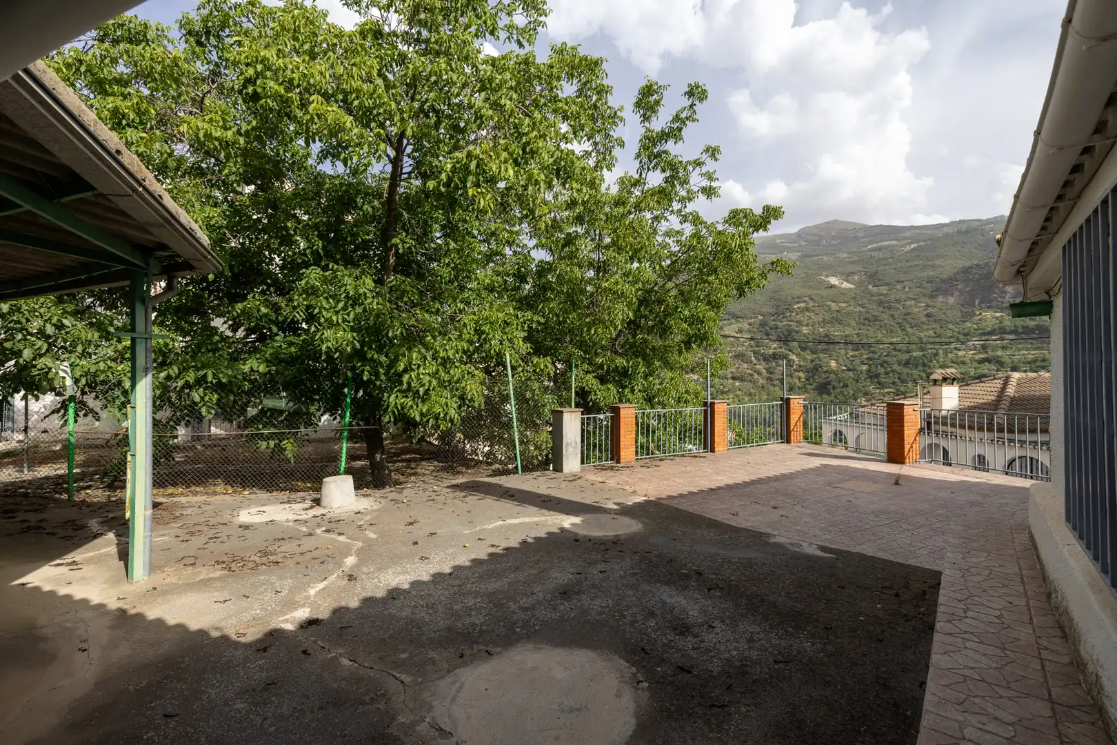 Casa o xalet en venda en Güéjar Sierra amb Jardí privat i Moblat