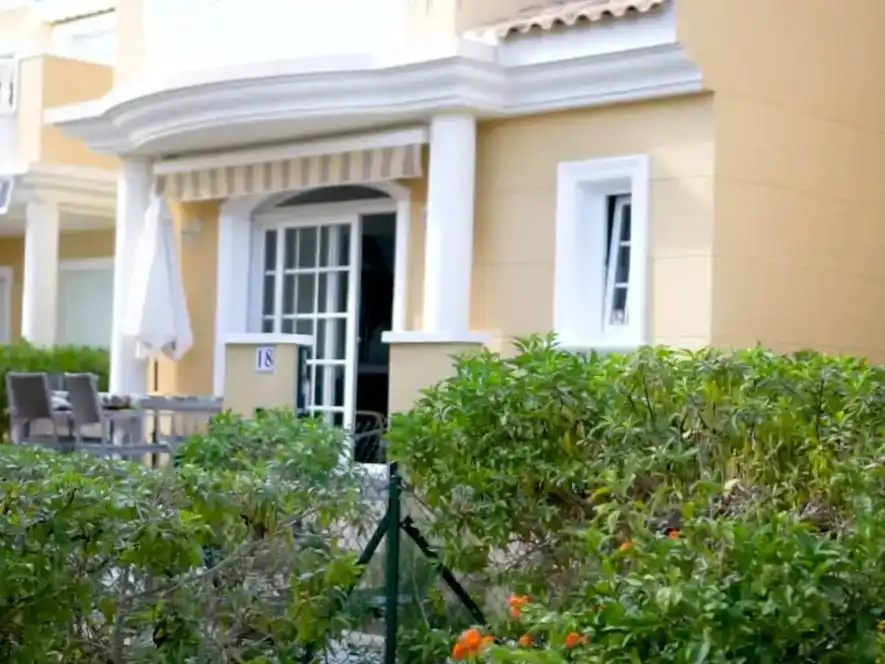 Exterior view of Houses for rent in San Fulgencio  with Air Conditioner, Swimming Pool and Balcony