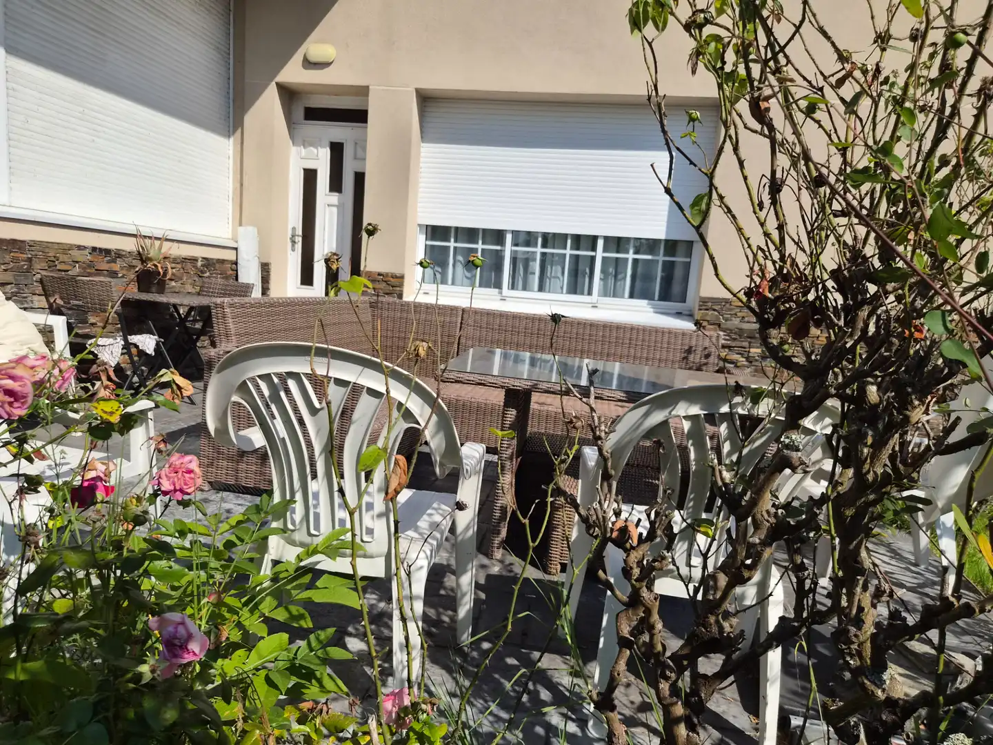 Terraza de Casa o chalet en venta en Oleiros con Calefacción, Jardín privado y Parquet