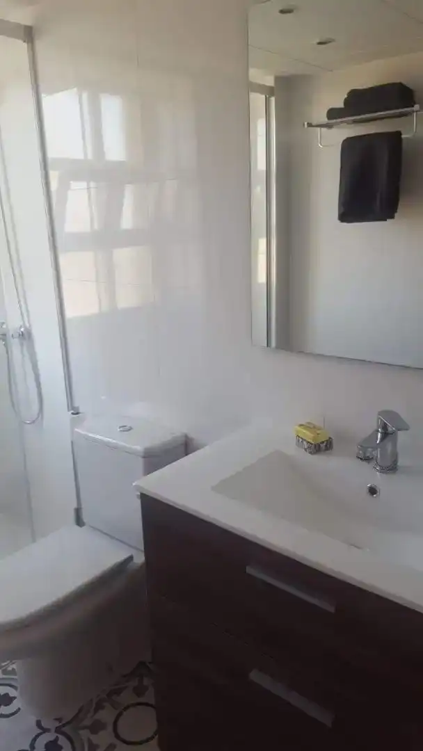 Bany de Apartament de lloguer en Playa de San Juan - El Cabo de las Huertas