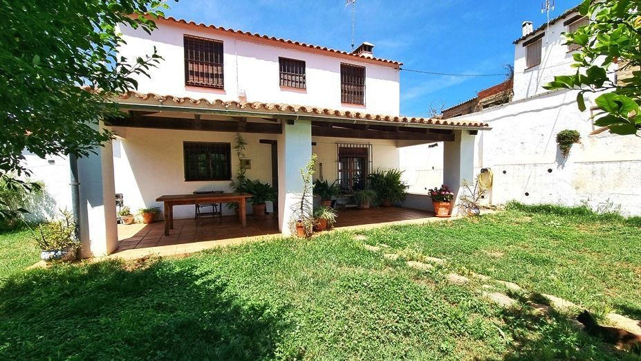 Finca rústica en venda a Aroche