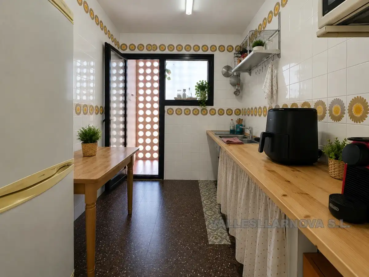 Kitchen of Flat for sale in Mollet del Vallès  with Air Conditioner