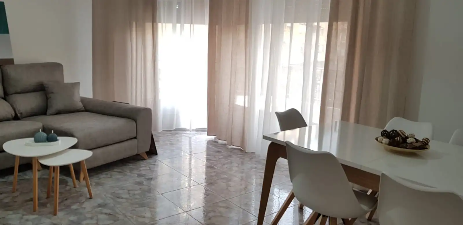Sala de estar de Piso de alquiler en Albacete con Calefacción, Amueblado y Horno