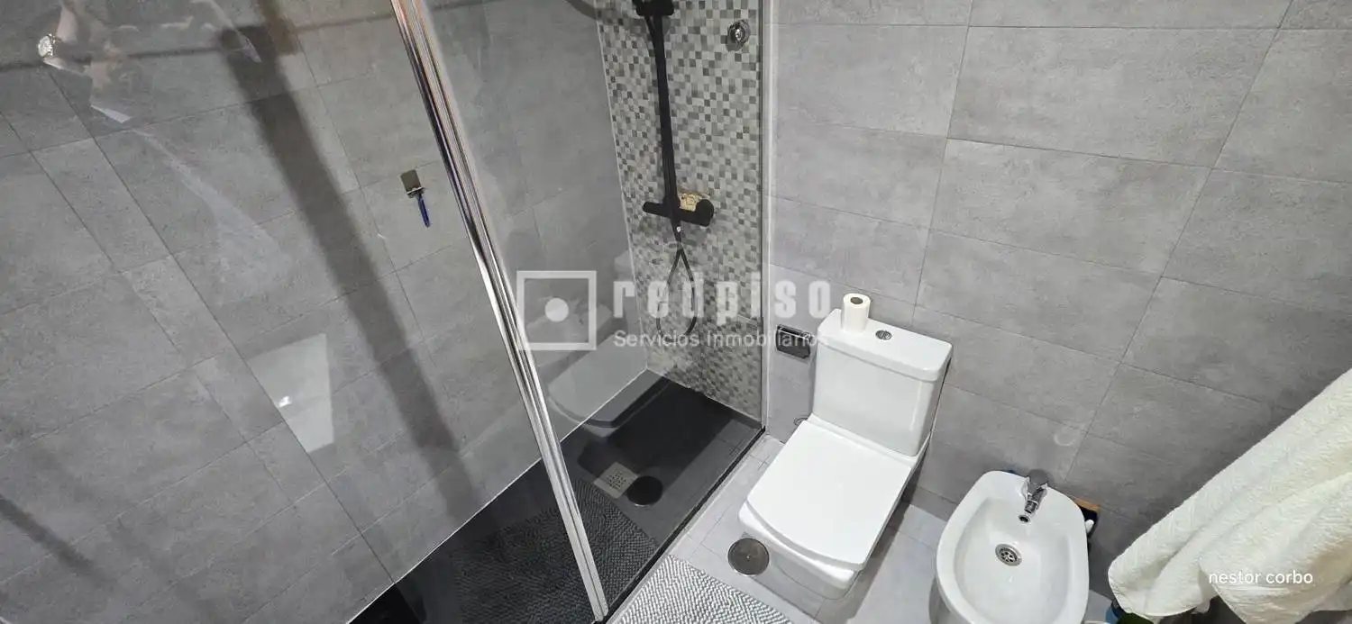 Bany de Pis en venda en Torrejón de Ardoz amb Aire condicionat, Calefacció i Jardí privat