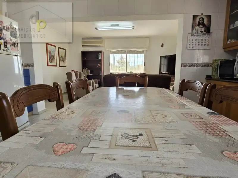 Menjador de Casa o xalet en venda en Elche / Elx amb Aire condicionat, Jardí privat i Terrassa