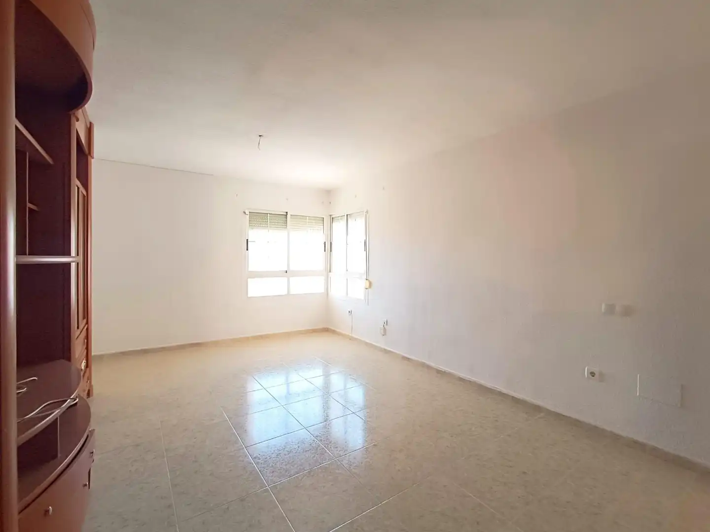 Sala d'estar de Casa o xalet en venda en Roquetas de Mar amb Terrassa, Balcó i Piscina comunitària