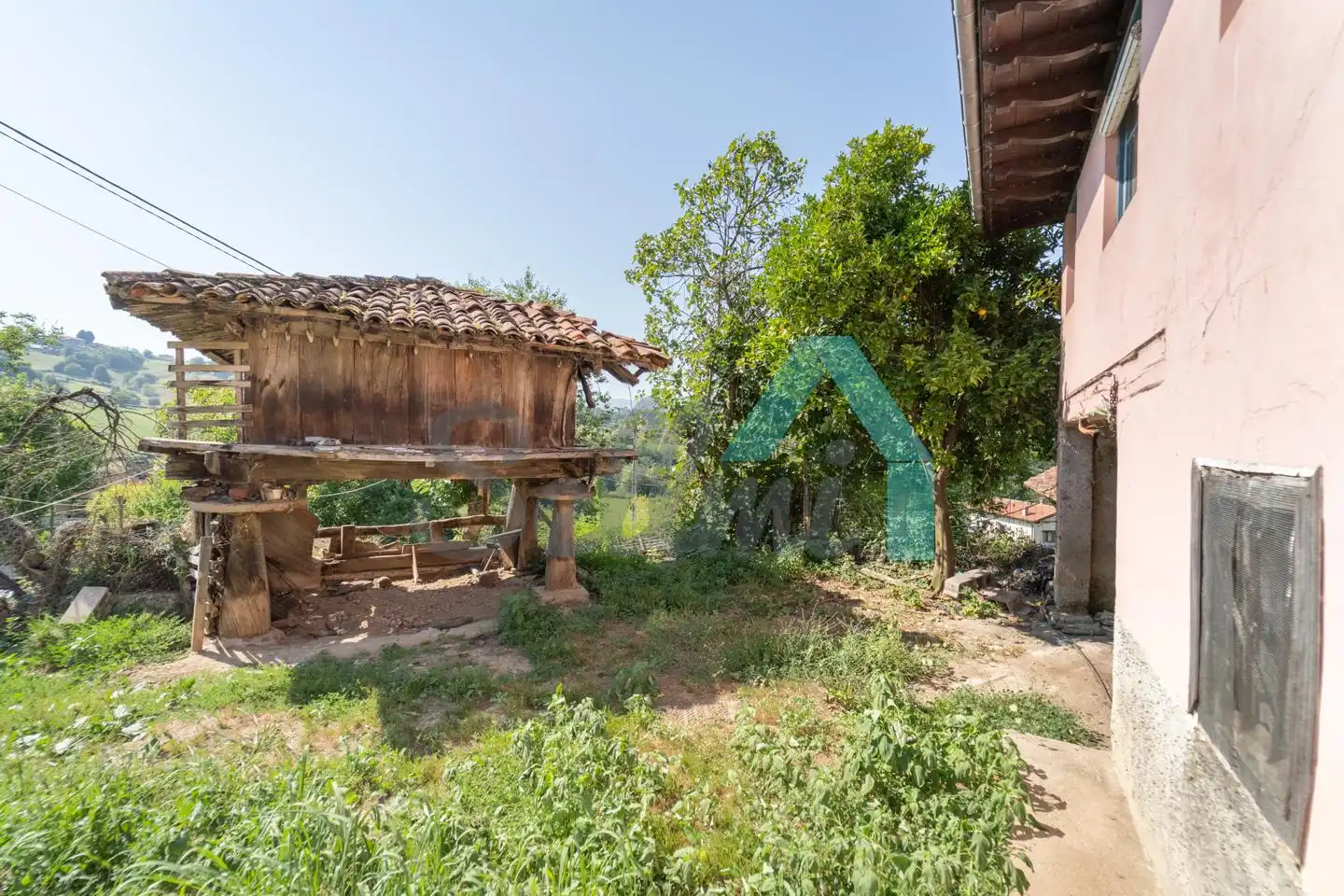 Houses for sale in Parres  with Heating, Private garden and Storage room