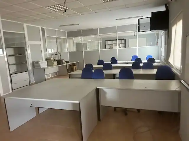 Commercial properties for rent in Puertollano  with Air Conditioner and Furnished