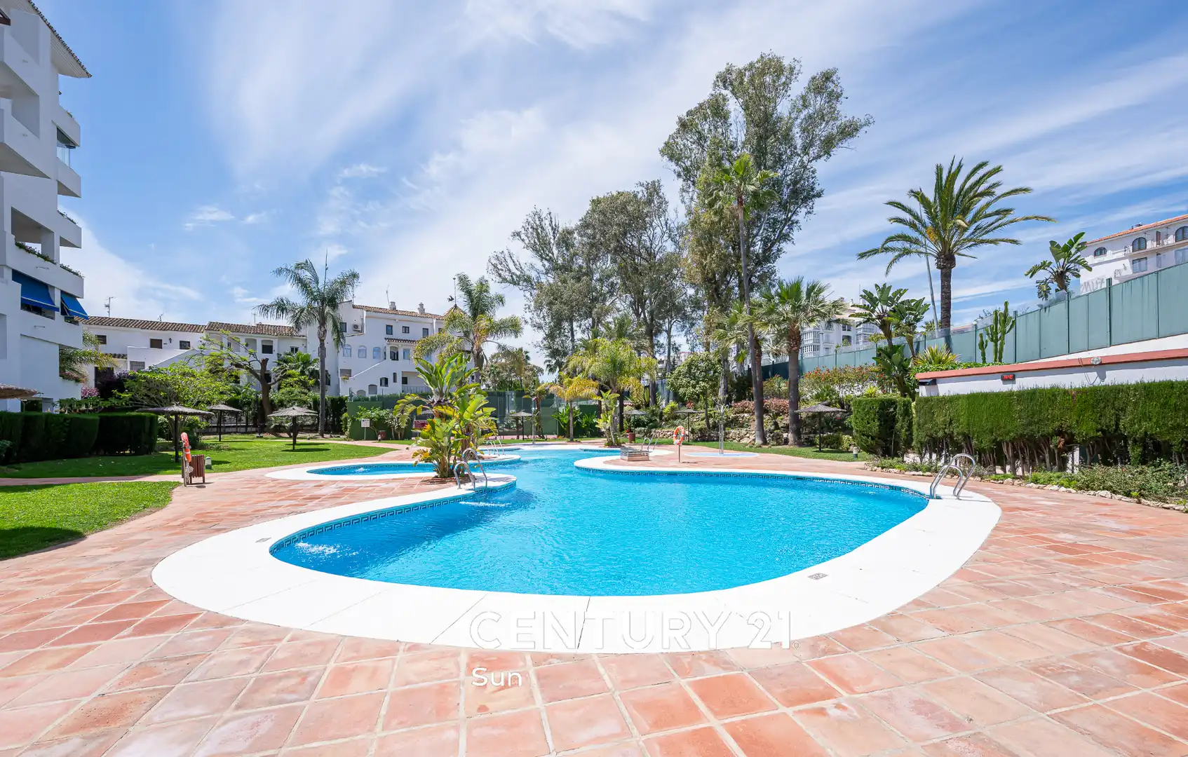 Jardí de Pis en venda en Marbella amb Aire condicionat, Calefacció i Terrassa