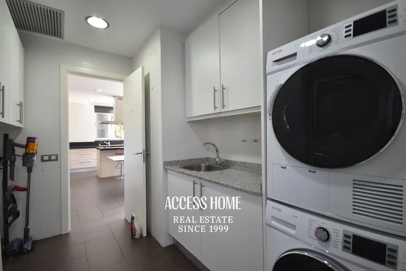 Cocina de Casa o chalet en venta en Mataró con Aire acondicionado, Calefacción y Terraza