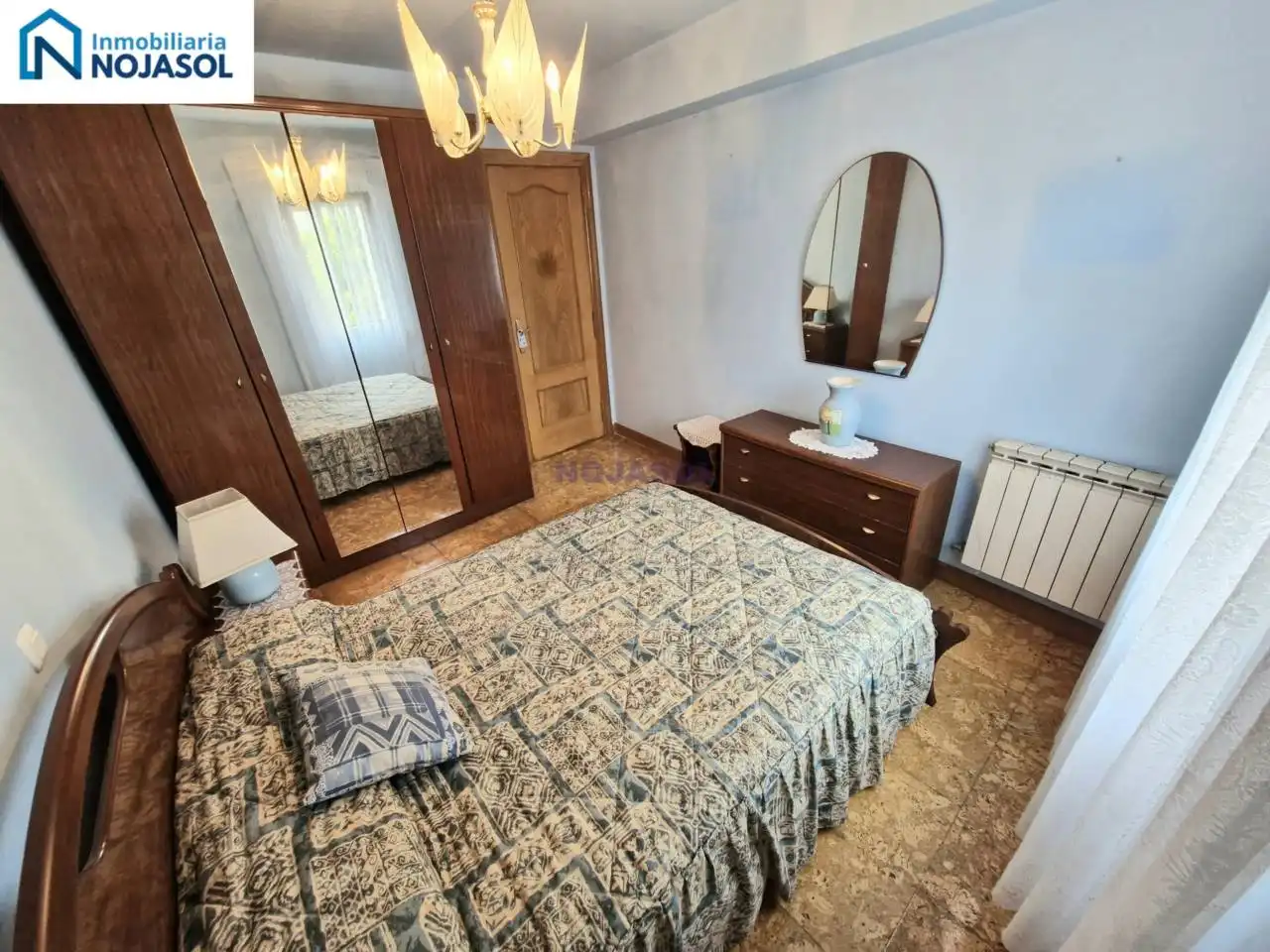 Habitación de Casa adosada en venta en Noja con Calefacción, Jardín privado y Amueblado