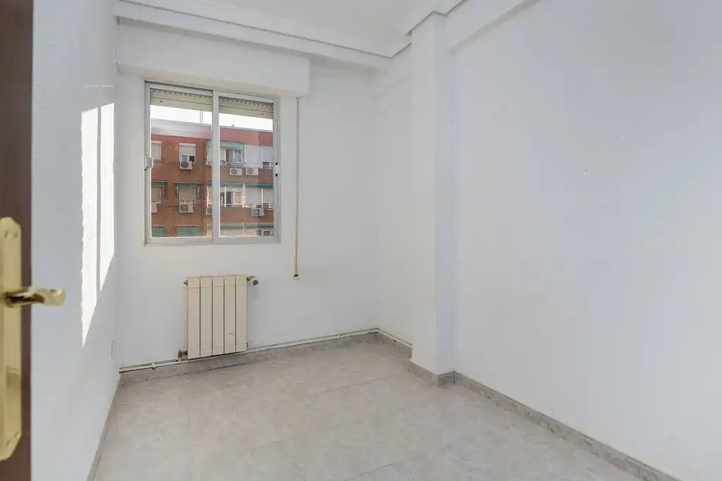 Schlafzimmer von Wohnung zum Verkauf in Getafe