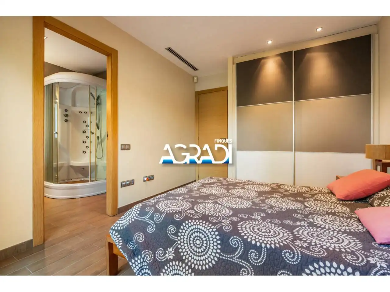 Bedroom of Houses for sale in Les Franqueses del Vallès  with Air Conditioner, Heating and Private garden