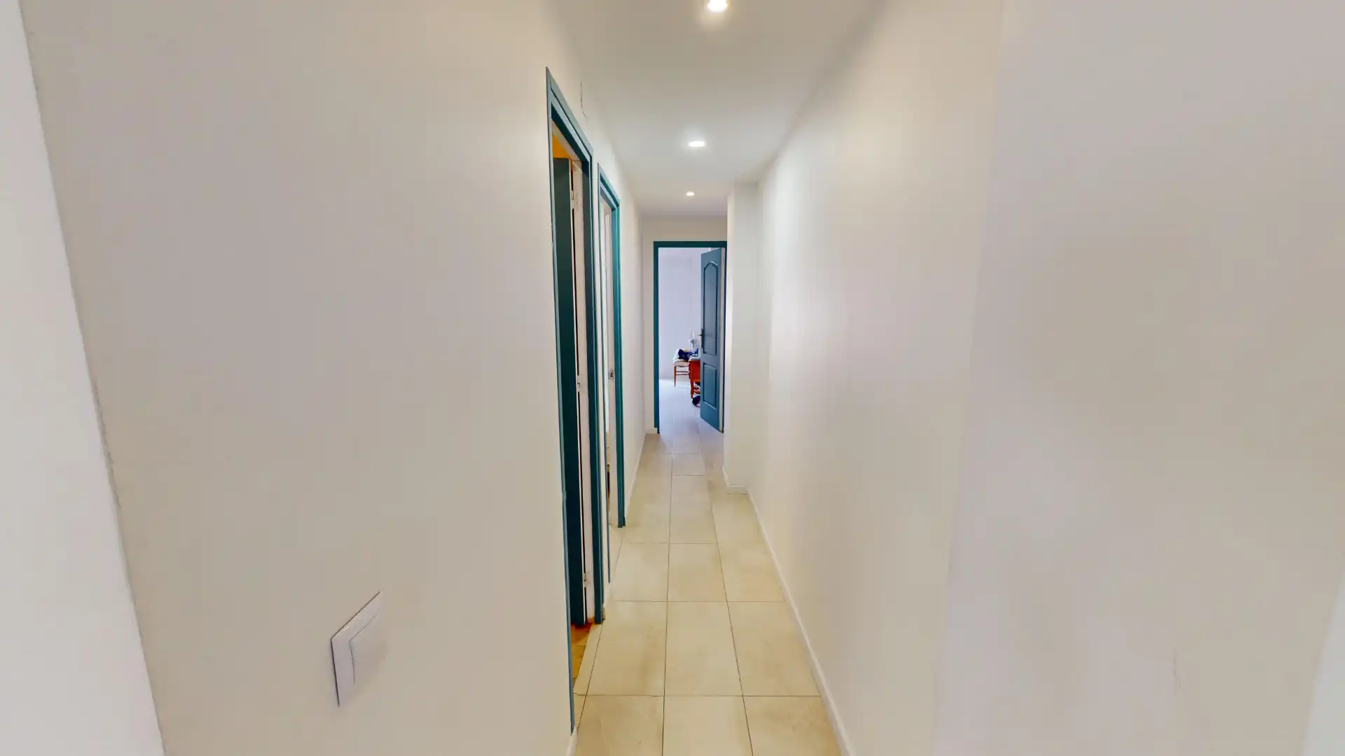 Piso en venta en Alicante / Alacant con Amueblado, Lavadora y Balcón