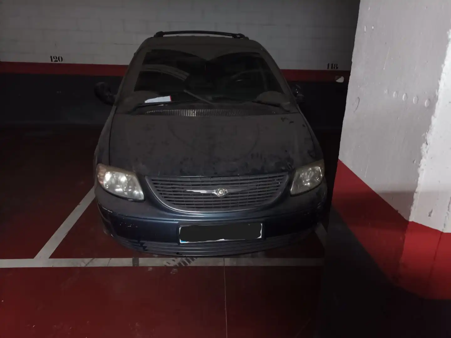 Parking to rent in Carrer de Salvany 16