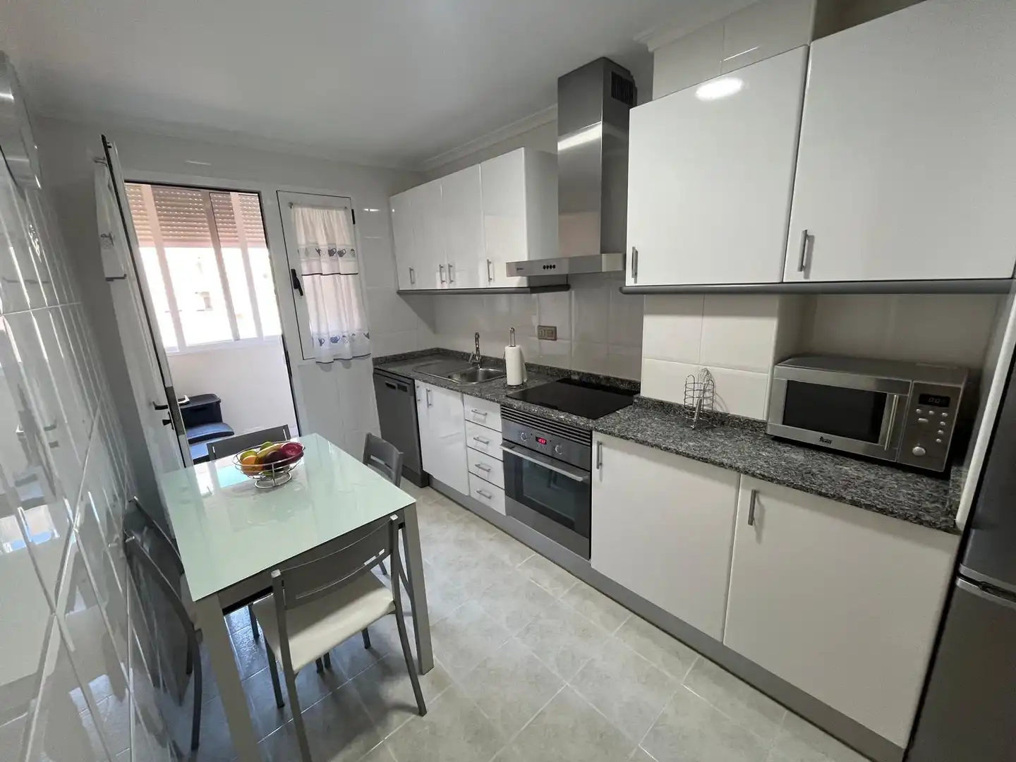 Küche von Wohnung zur Miete in Almansa mit Heizung, Abstellraum und Möbliert